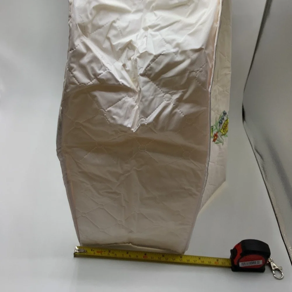 Vintage Quilted Vinyl‎ Appliance White Cover Floral Embroidery